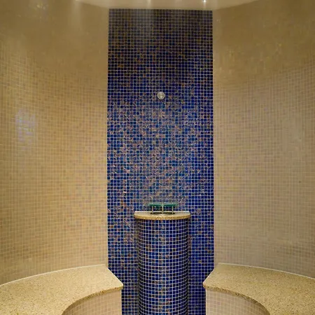 Ξενοδοχείο Wuerttemberger Hof 4*