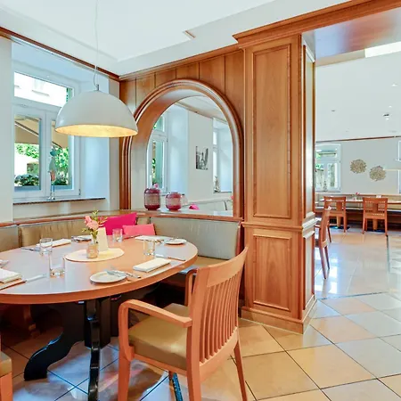 酒店 福滕伯格霍夫酒店 4*