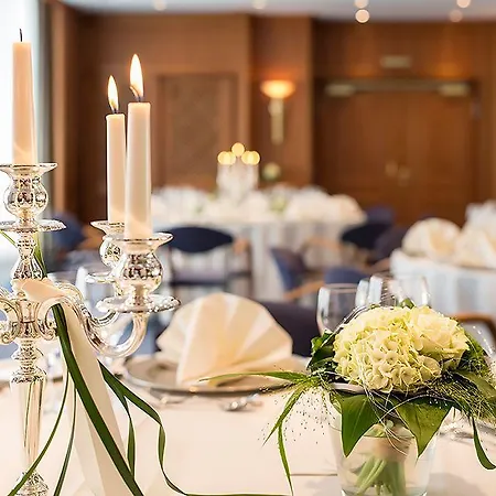 Ξενοδοχείο Wuerttemberger Hof 4*